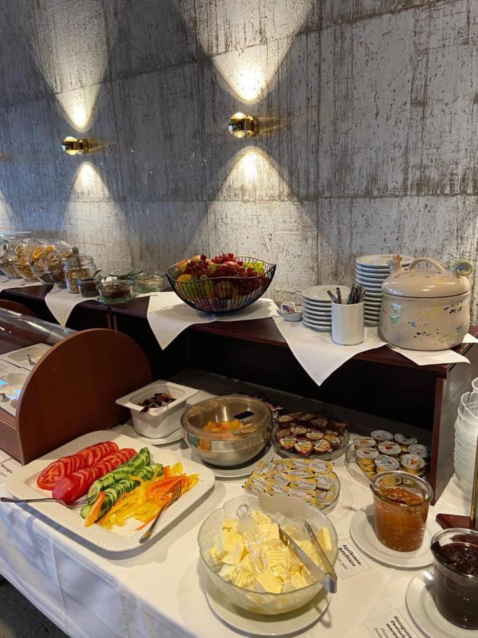 Akzent Hotel Loewen Langenargen Extérieur photo