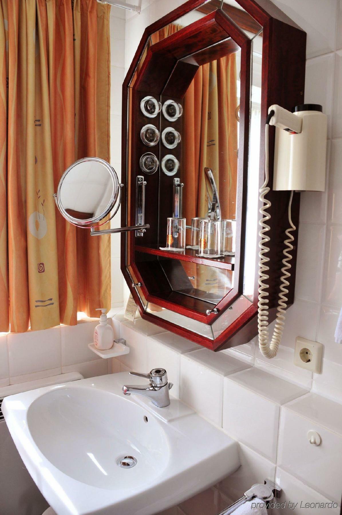 Akzent Hotel Loewen Langenargen Extérieur photo