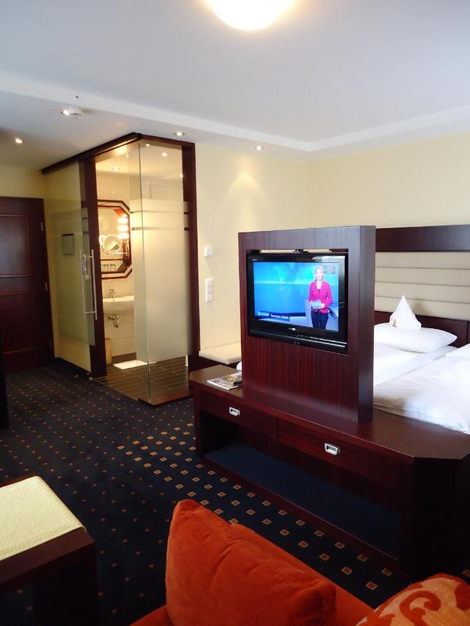 Akzent Hotel Loewen Langenargen Chambre photo